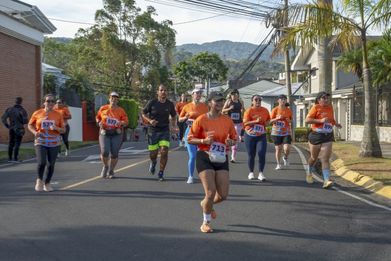 Carrera Curridabat en Movimiento/ Gabriel Díaz