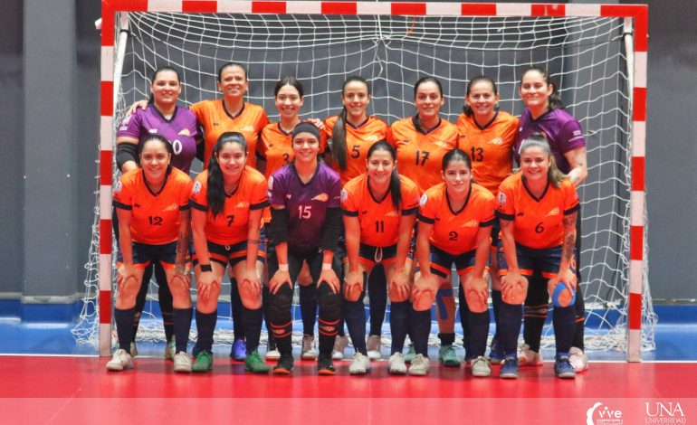 Curridabat F Venus en la lucha por conquistar de nuevo la Liga Premier Femenina de Futsal