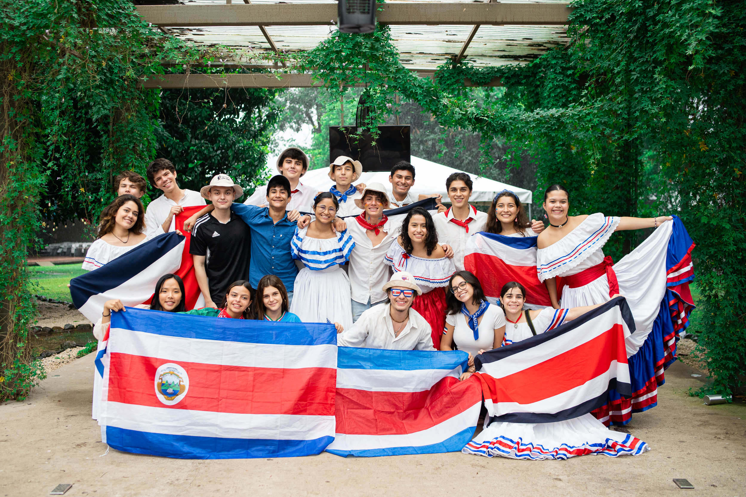Fundación UWC abre proceso para becas internacionales del 50% al 100%
