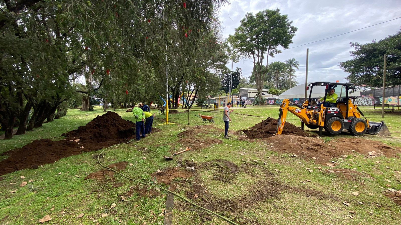Municipalidad investiga socavamiento en parque de Sánchez de Curridabat