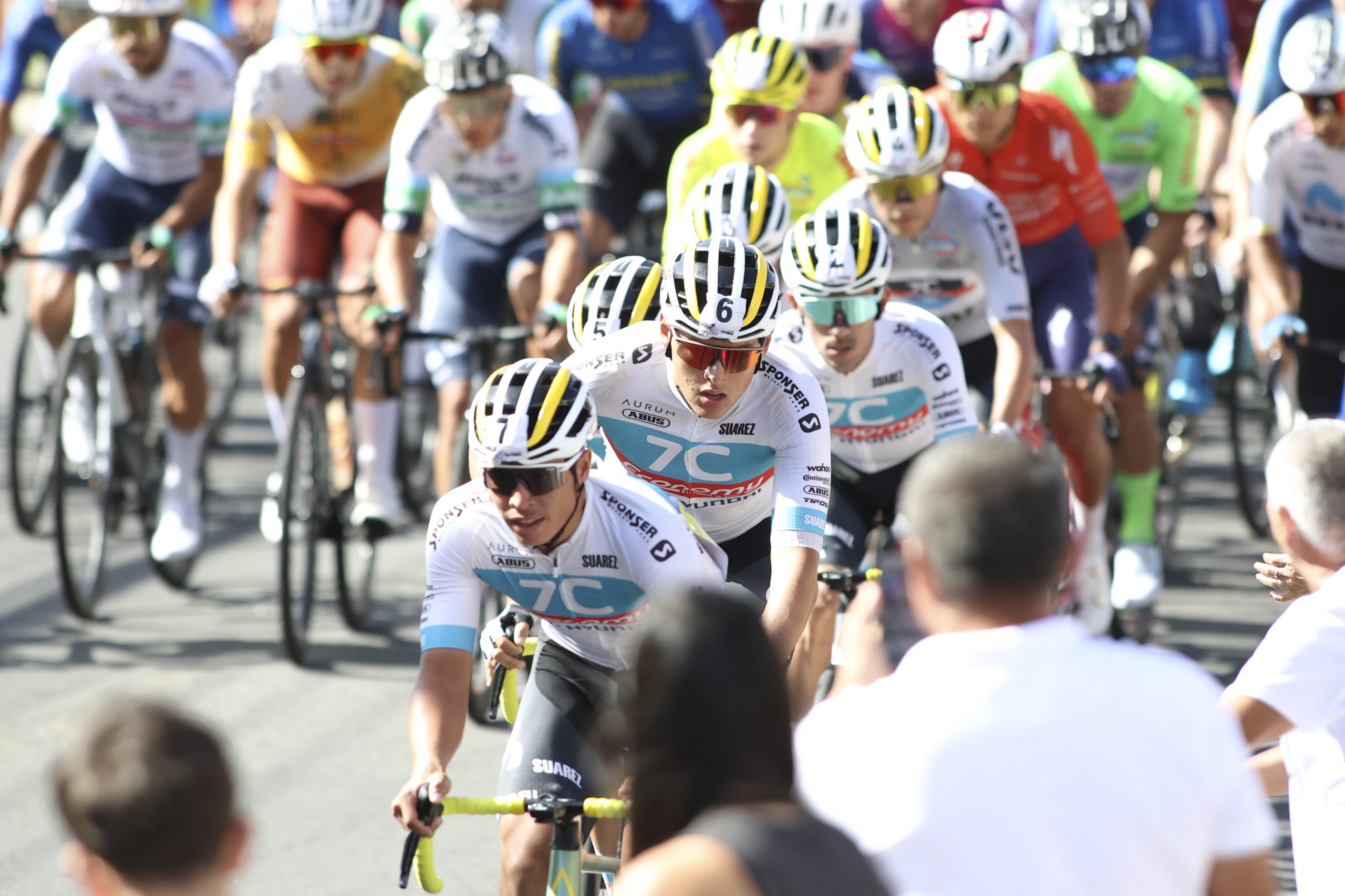 Sebastián Calderón y su equipo se consagran campeones de la Vuelta a Costa Rica