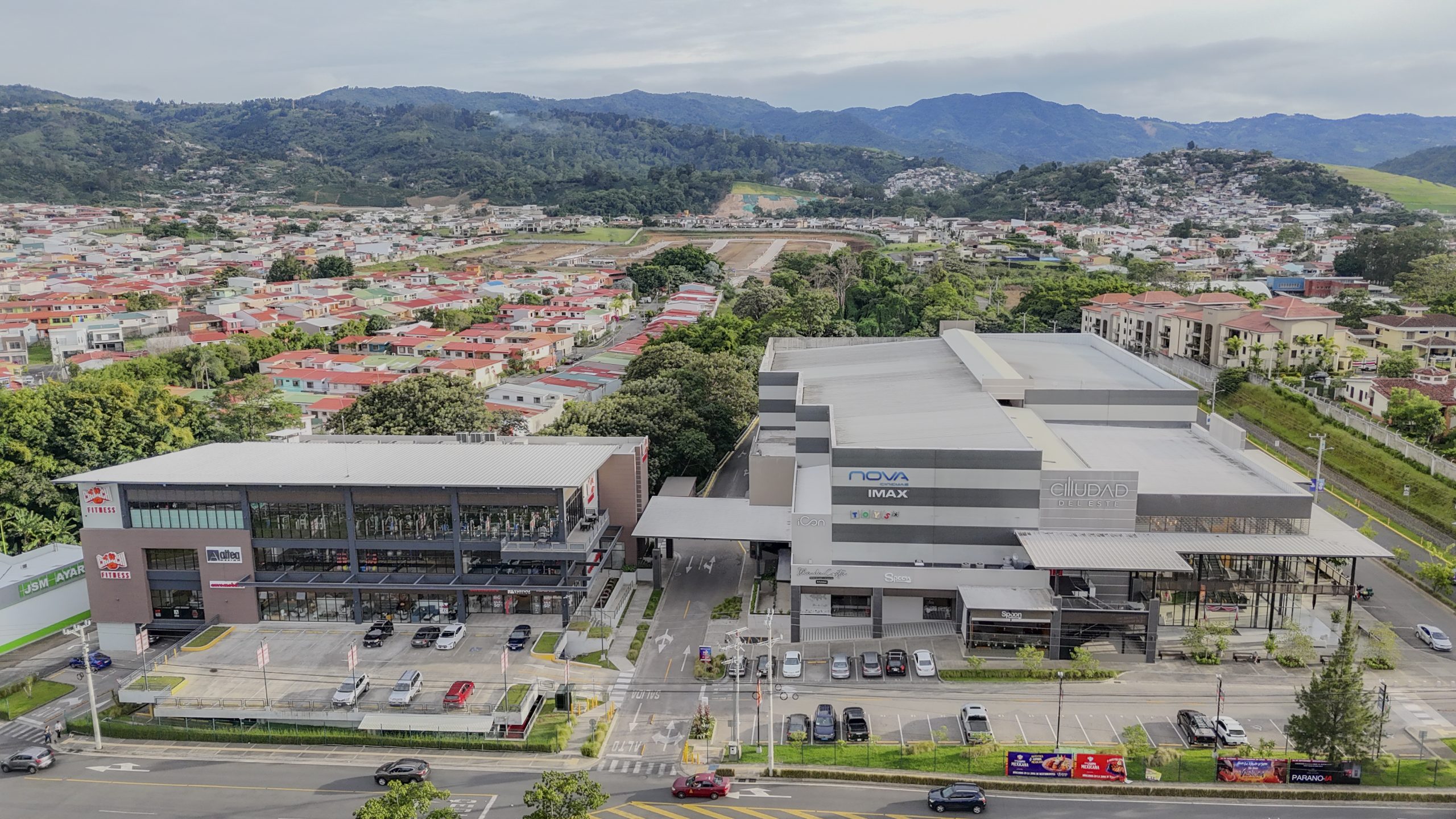 Ciudad del Este amplió su oferta de servicios y empleo durante 2025